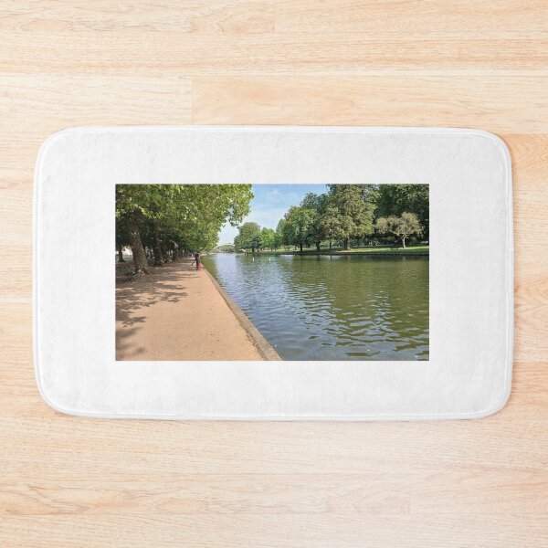 Artikelvorschau, DER UFER AM RIVER OUSE IN BEDFORD. GROSSBRITANNIEN. entworfen und verkauft von ronsaunders47.