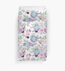 Seamless vector design pattern arranged from pink rose Duvet Cover