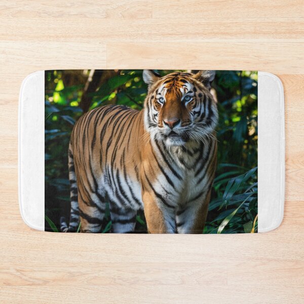Aperçu de l'œuvre Le majestueux tigre du Bengale créée et vendue par cu-animals-te.