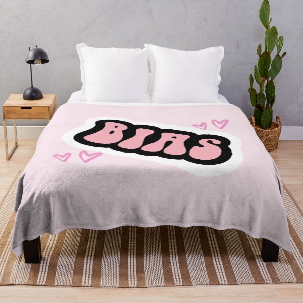 Item preview, Kpop bias designed and sold by ccristinaaorzz.