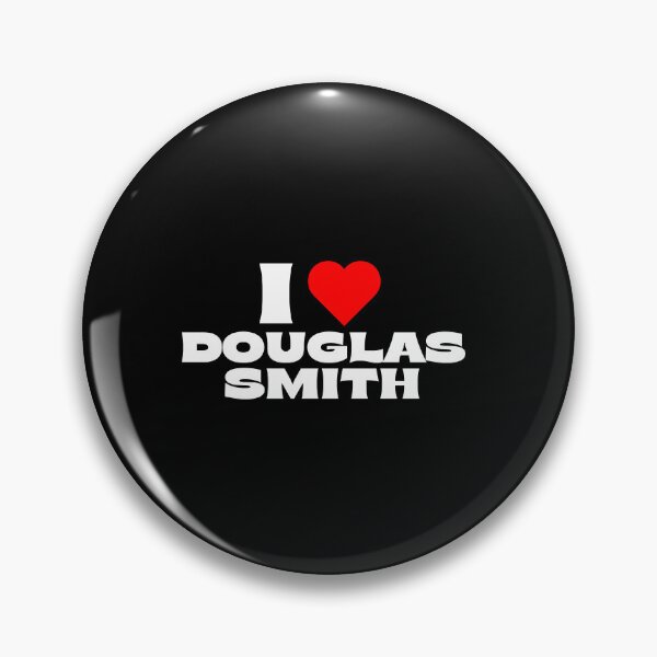 Artikelvorschau, Ich liebe Douglas Smith - Weiße Schriftarten entworfen und verkauft von Itsheartshop.