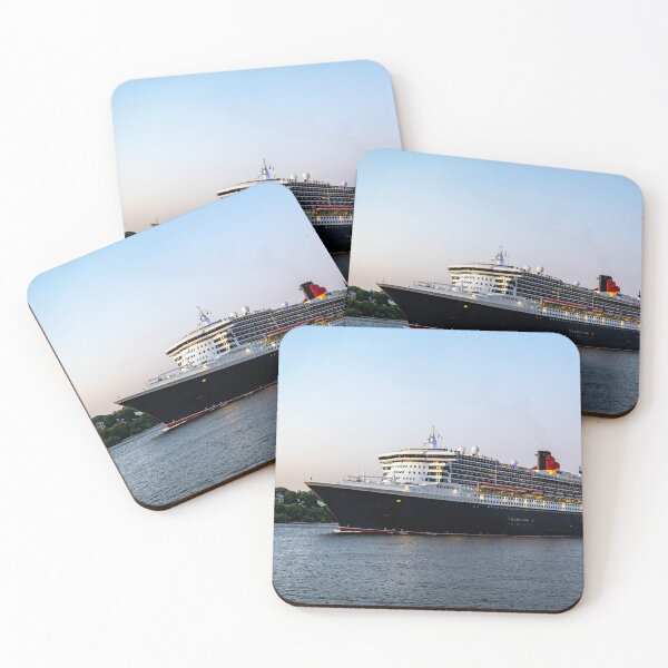 Item preview, Queen Mary 2 designed and sold by Calidris Fotografie Steffi & Ben Köppler.