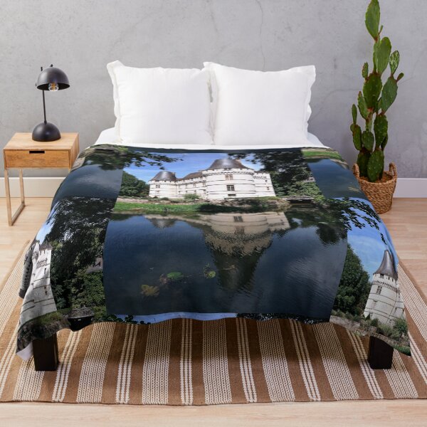 Item preview, r3773/ Finition 2024 - 2 - 2024 Le Merveilleux " Château de l'Islette " France - Olavia-Olao Okaio Créations designed and sold by o.okaïo.