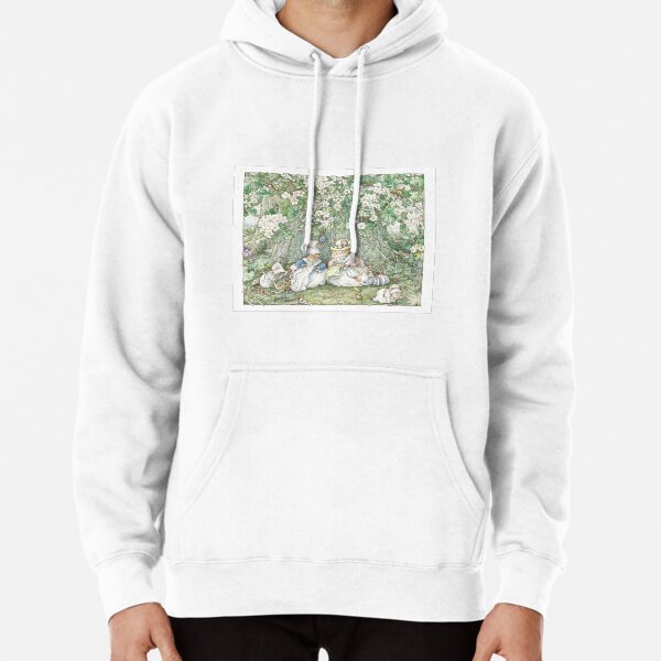 Brambly Hedge - Hawthorn blossom and babies Pullover Hoodie