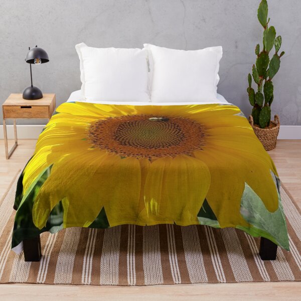 Artikelvorschau, Gelbe Sonnenblume und fleißige Hummel entworfen und verkauft von WhiteSoftPetals.