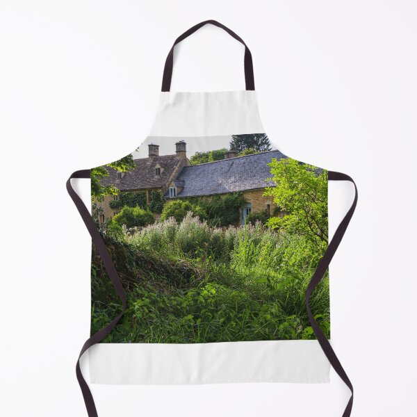 Artikelvorschau, Malerisches Cotswolds-Cottage entworfen und verkauft von Martin Fenton.