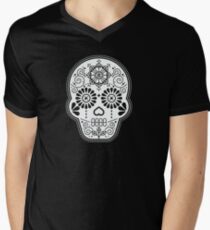 Día de Muertos Calavera • Mexican Sugar Skull – White on Black Men's V-Neck T-Shirt