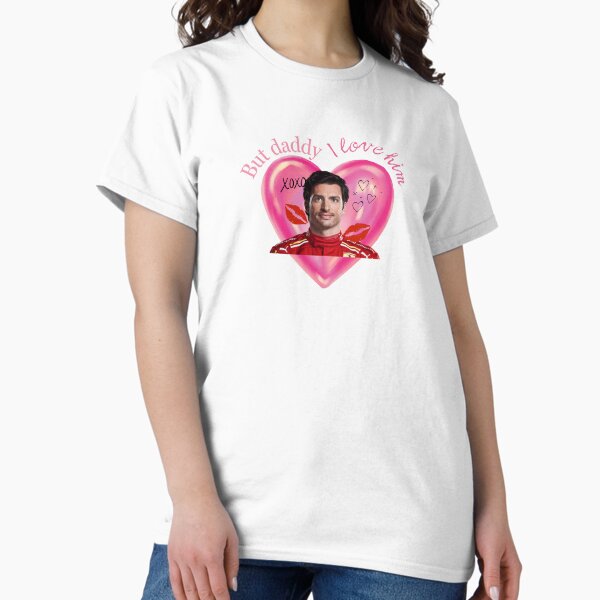 Vista previa del artículo con la obra «Pero papi yo amo a Carlos Sainz», diseñado y vendido por Diana Moreno.