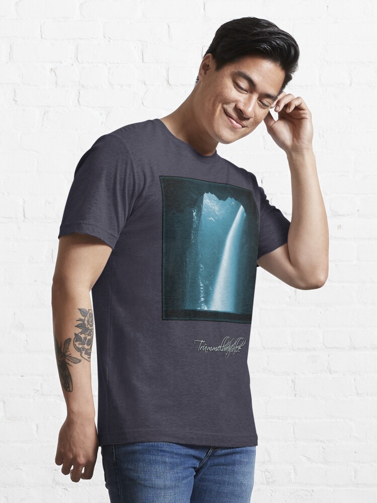 Alternate view of Trümmelbachfälle: cyan 2 (T-Shirt) Essential T-Shirt