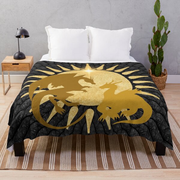 Artikelvorschau, Drachen auf goldener Sonne und schwarzem Hintergrund entworfen und verkauft von WhiteSoftPetals.