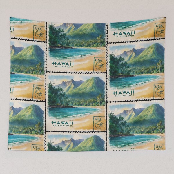 Artikelvorschau, Hawaii Volcanoes Nationalpark Postkarte Vintage Retro Reise entworfen und verkauft von TravelPostcardGems.