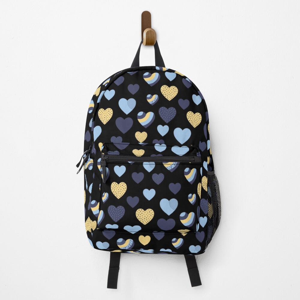 Vista previa del artículo con la obra «Mochila», diseñado y vendido por DesignGoodStore.
