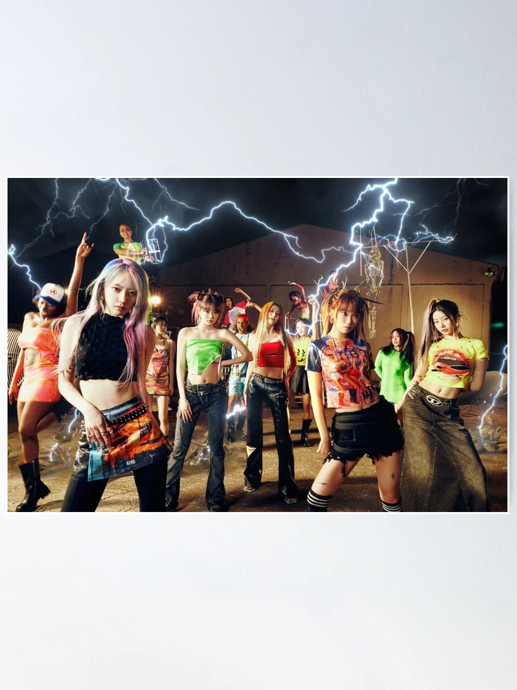 fposter,medium,wall_texture,