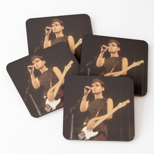 Artikelvorschau, Justine Frischmann – Elastica – Fotografie entworfen und verkauft von ConcertImages.