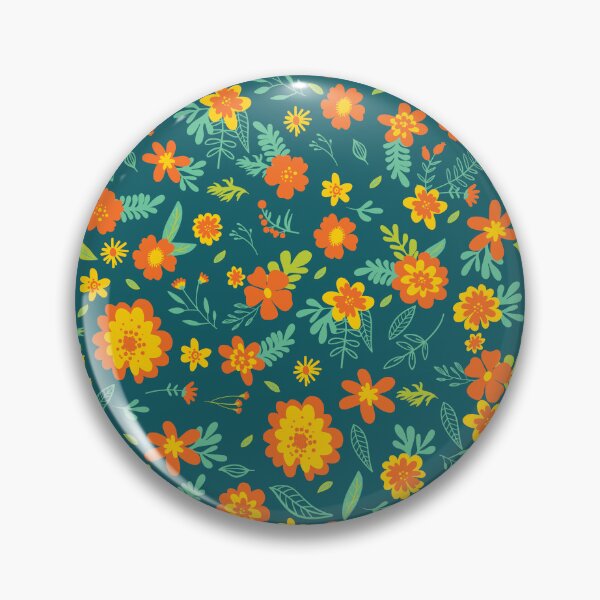 Artikelvorschau, Vintage-Blumenteppich: Zeitlose Schönheit in jedem Blütenblatt entworfen und verkauft von ArtologyNamah.