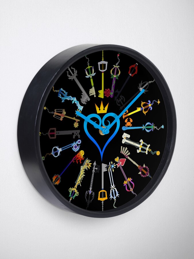 Alternate view of Kingdom Hearts Keyblades Clock