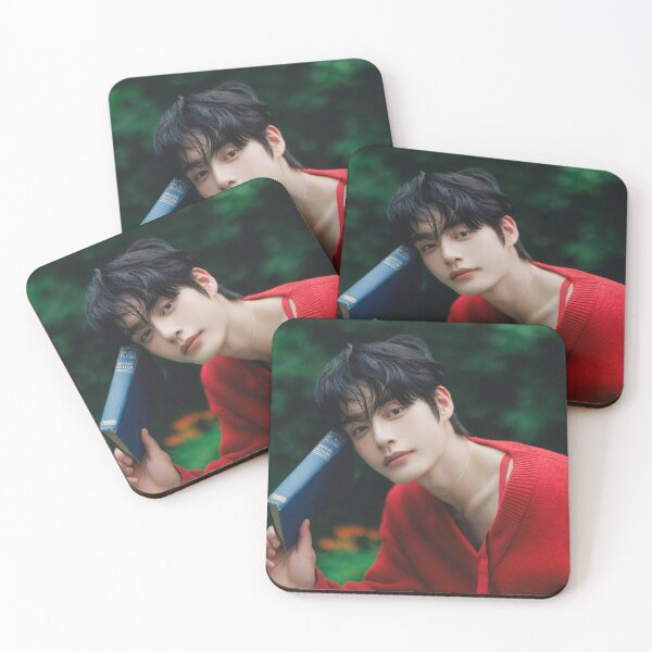 Item preview, Kim Jiwoong - Paraíso del cine Zerobaseone designed and sold by Wolf1Queen.