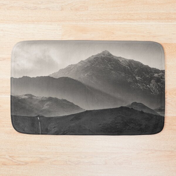 Item preview, Snowdon designed and sold by David Bowman.