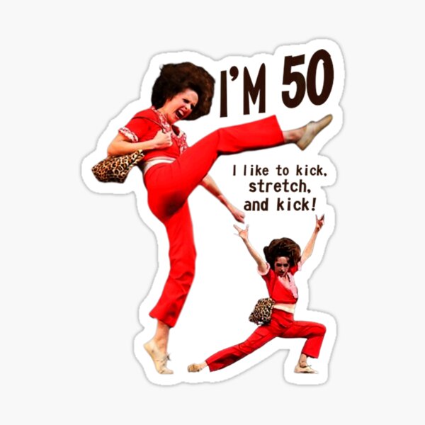 Vista previa del artículo con la obra «Tengo 50 años y me gusta patear, estirarme y patear como regalo de cumpleaños número 50, regalo para mujeres», diseñado y vendido por thirumalaisam.