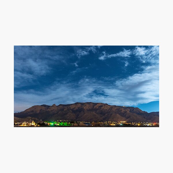 Artikelvorschau, Sandia-Berge an der Nacht entworfen und verkauft von IOBurque.