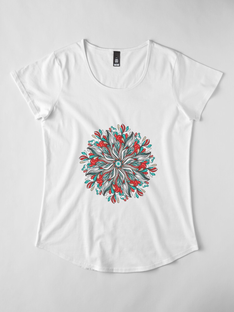 Vista alternativa de Camiseta premium de cuello ancho Mandala Flowers
