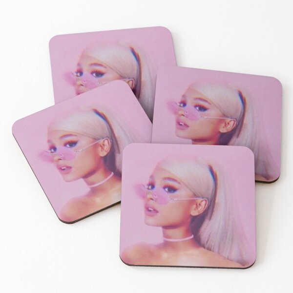 Aperçu de l'œuvre Conception 3D d'Arianna Grande créée et vendue par Mahea Mim.