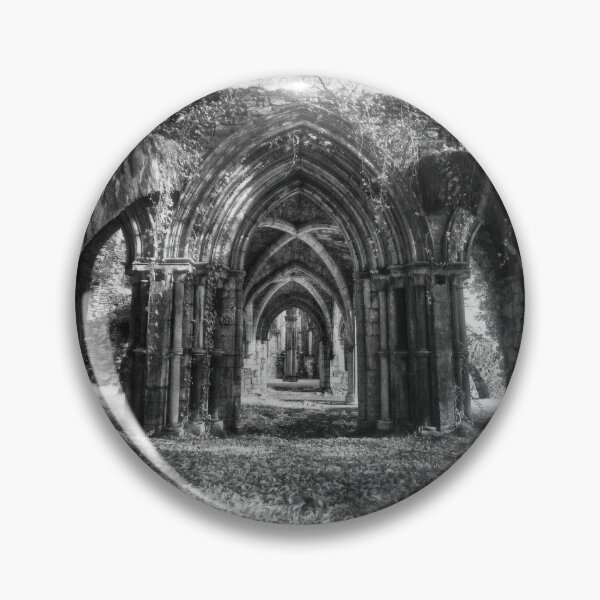 Artikelvorschau, Margam's Cryptic Cloisters entworfen und verkauft von View From The Grave.