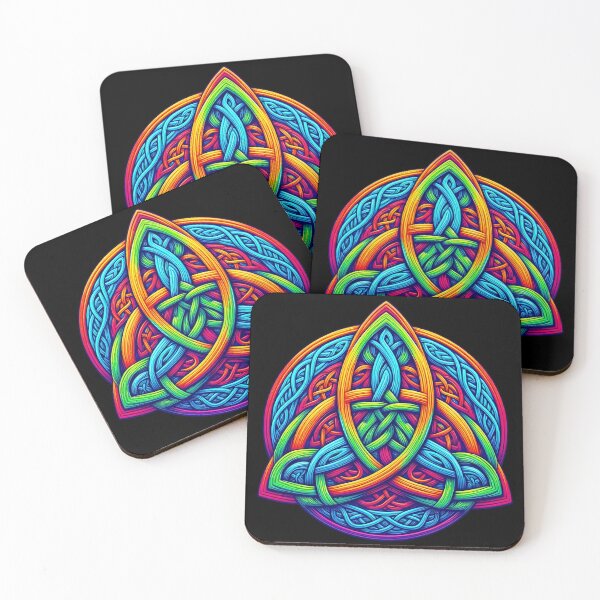 Artikelvorschau, Dreifaltigkeitsknoten Triquetra Keltischer Knoten Lebendige Triquetra Fusion entworfen und verkauft von HolidayT-Shirts.