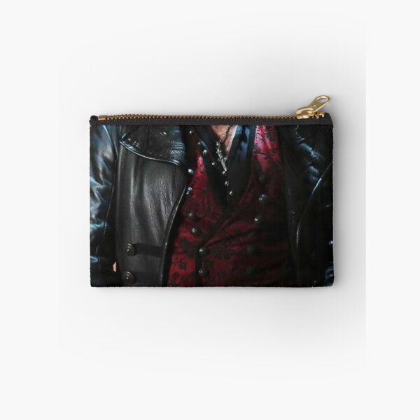 Artikelvorschau, Kapitän Hook Killian Jones entworfen und verkauft von alkamhfashion.