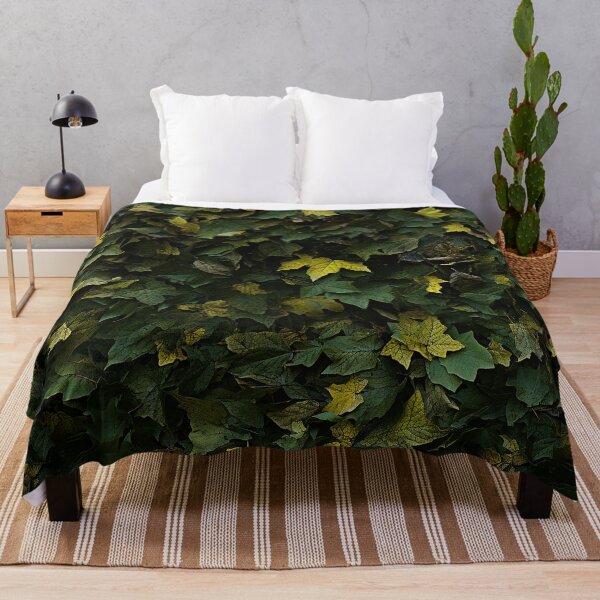 Aperçu de l'œuvre T-shirt à imprimé tout ouvré des feuilles d'automne créée et vendue par Reichcorp.