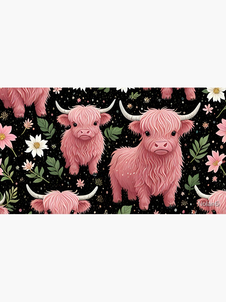 Aperçu 7 sur 7. Casquette avec l'œuvre Vache rose des Highlands et fleurs créée et vendue par Nolan6.