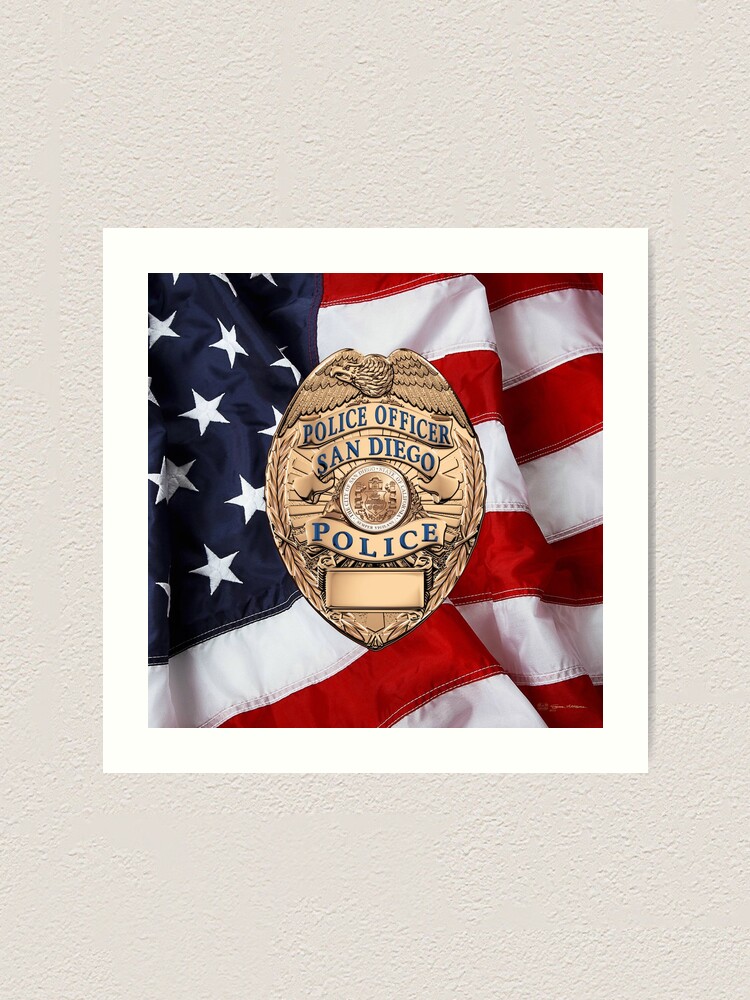 san-diego-police-department-sdpd-officer-badge-over-american-flag