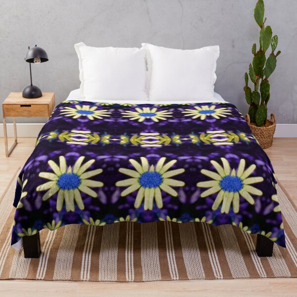 Item preview, Blue Daisy (MKW-VN.465) designed and sold by Katrina Morgan.