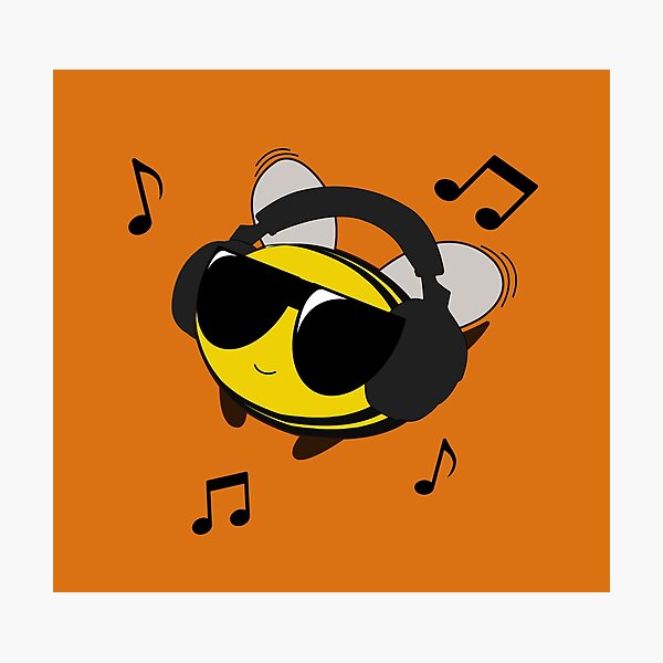 Bee Chillin' Photographic Print