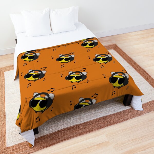 Bee Chillin' Comforter