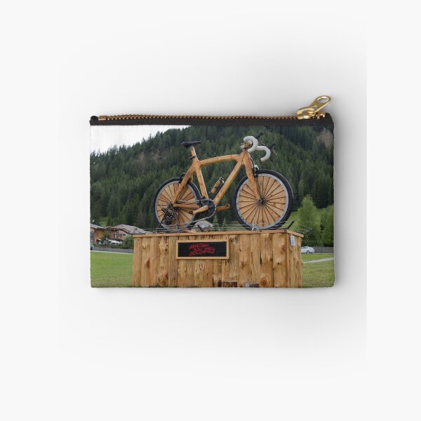 Artikelvorschau, Der Dolomiten-Marathon (Maratona dles Dolomites) entworfen und verkauft von Yair Karelic.