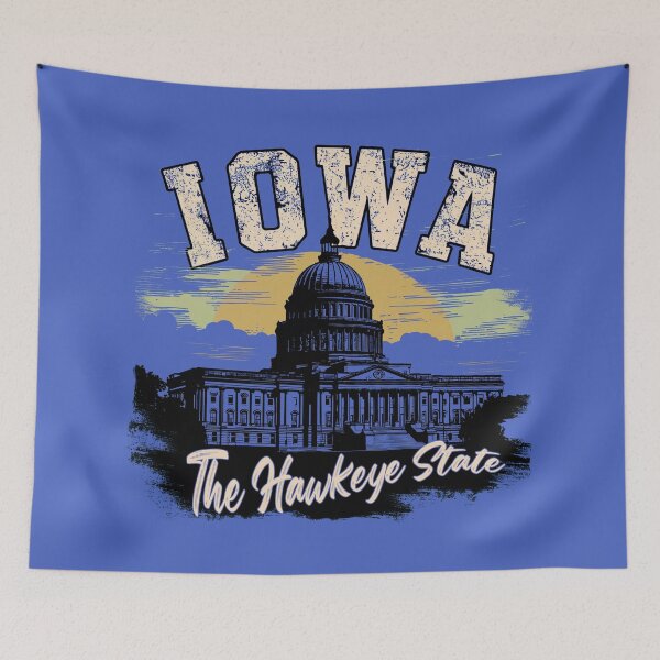 Artikelvorschau, Vintage Iowa Design - The Hawkeye State - Capitol Building bei Sonnenuntergang - Retro Grafik T-Shirt - Limitierte Farbpalette - Unisex Shirt entworfen und verkauft von ReFreshU Shop Designs.