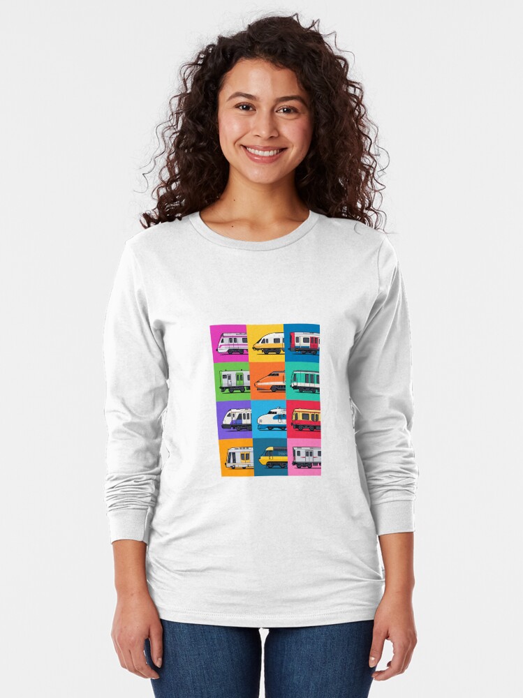 Imagen 2 de 5, Camiseta de manga larga con la obra Patrón de cuadrícula de trenes mundiales, diseñada y vendida por VoodooCircus.