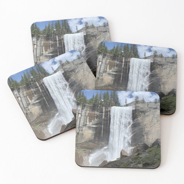 Artikelvorschau, Yosemite Wasserfall entworfen und verkauft von DrSunflower.