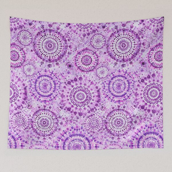 Artikelvorschau, Amethyst Spiral Haze entworfen und verkauft von pinebluedesign.