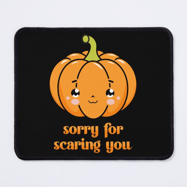 Artikelvorschau, Gruselig süßer Kawaii Kürbis entworfen und verkauft von Designial.