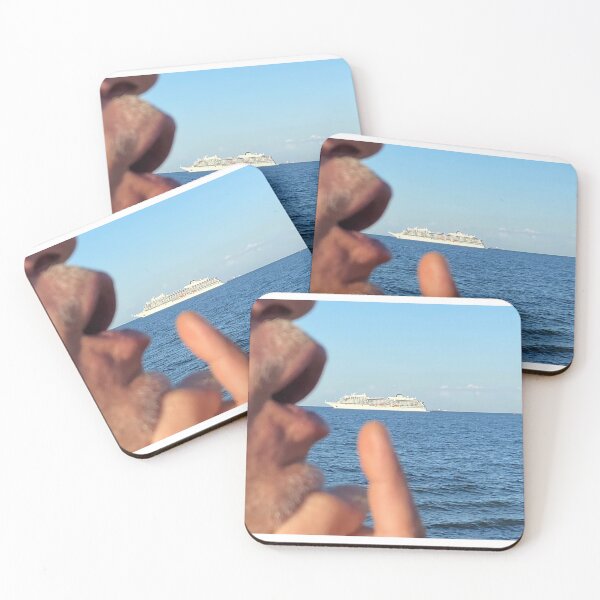 Item preview, fun, statek, widok designed and sold by owenomania.