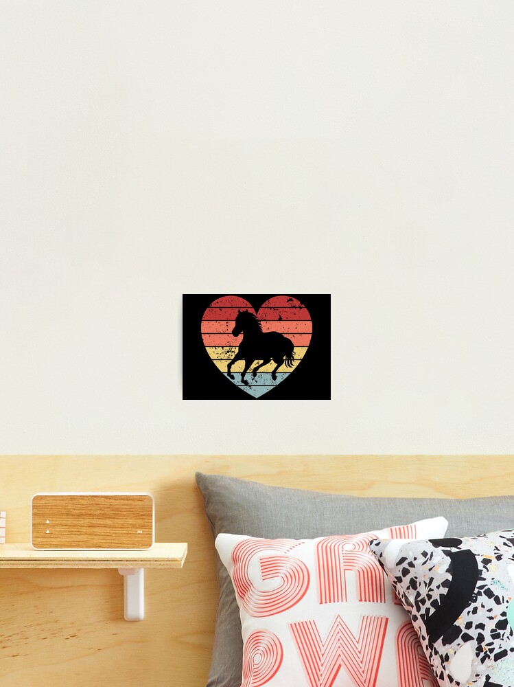 Thumbnail 2 von 3, Fotodruck, Retro Horse Heart designt und verkauft von Ralph-mendes.