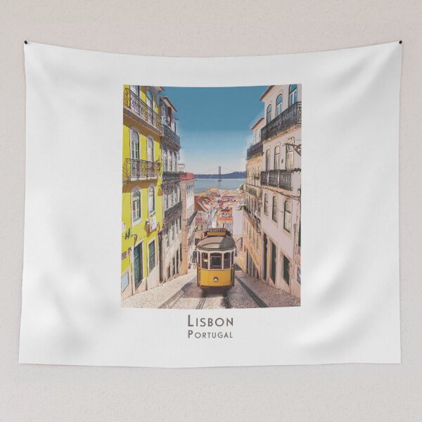 Artikelvorschau, Retro Lissabon Reiseplakat – Vintage & Minimalistisches Design - Gelbe Straßenbahn entworfen und verkauft von pod24.