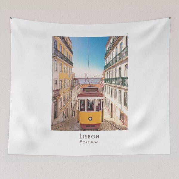 Artikelvorschau, Retro Lissabon Straßenbahn – Vintage Reiseplakat im Minimalistischen Stil entworfen und verkauft von pod24.