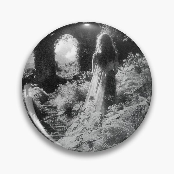 Artikelvorschau, Spectral Solitude entworfen und verkauft von View From The Grave.