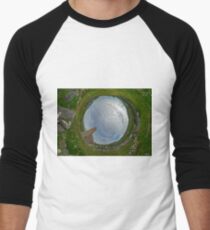Glencolmcille Church - Sky In Men's Baseball ¾ T-Shirt