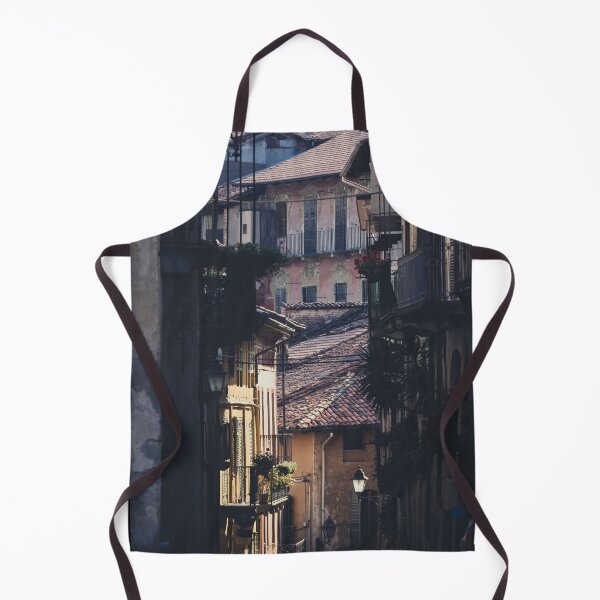 Aperçu de l'œuvre Rue de la vieille ville de Masserano, Italie Résumé créée et vendue par Imladris01.