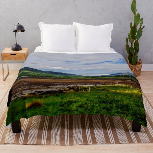 Item preview, ¡Irlanda! designed and sold by Mickangelhere.