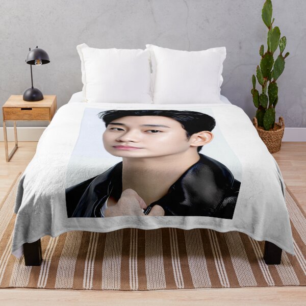 Vista previa del artículo con la obra «KIM SOO HYUN», diseñado y vendido por powercadd.